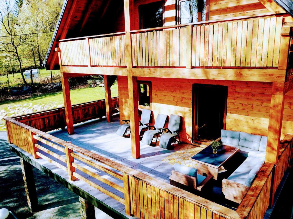 Villa Dom Pod Lesniczowka à Zachelmie  Extérieur photo